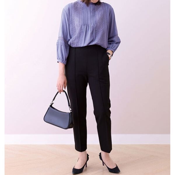 BELLUNA（ベルーナ）の「ストレッチ素材センタープレス入りテーパードパンツ（テーパードパンツ）」｜詳細画像