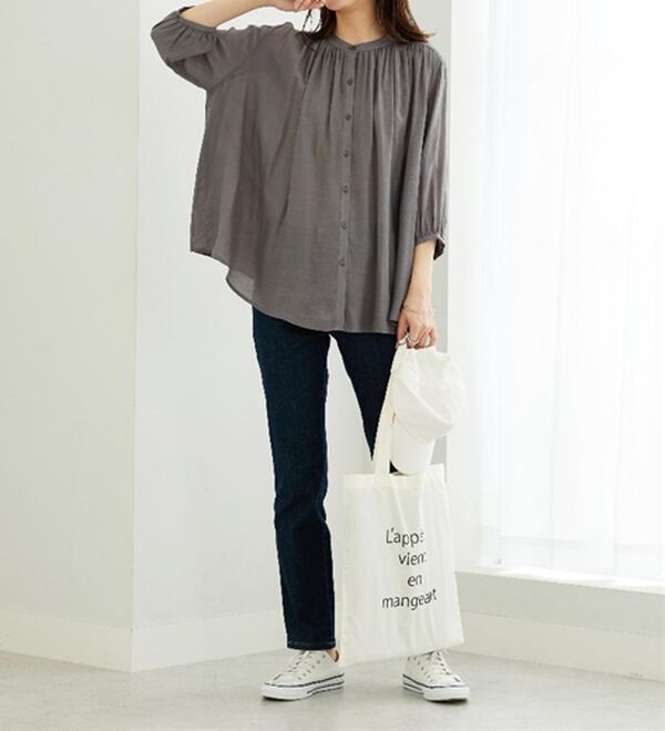 BELLUNA（ベルーナ）の「スラブ素材ギャザーデザインブラウス（ブラウス）」｜詳細画像