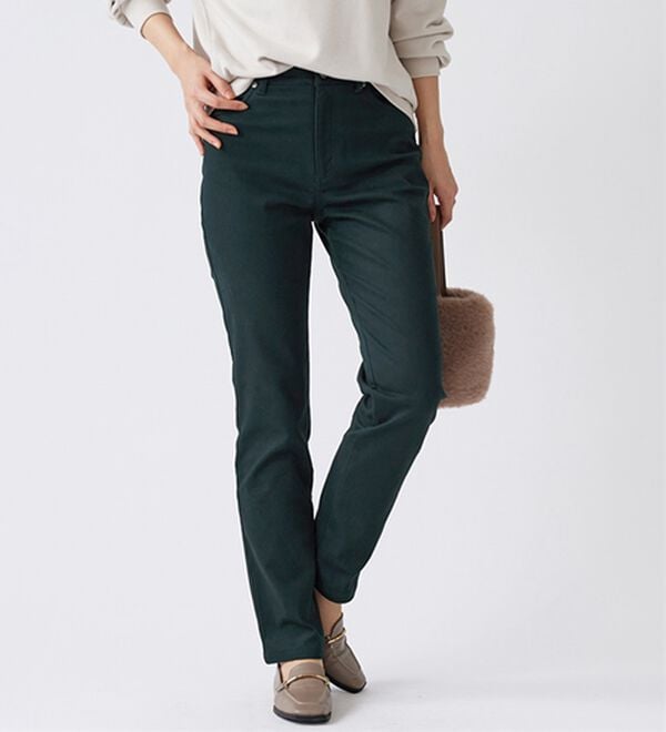 BELLUNA（ベルーナ）の「静電防止！蓄熱綿サテンストレッチカラーパンツ（フルレングスパンツ）」｜詳細画像