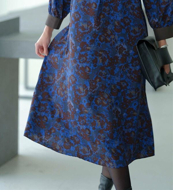 BELLUNA（ベルーナ）の「ビンテージ柄ピンタック使いワンピース（その他ワンピース）」｜詳細画像