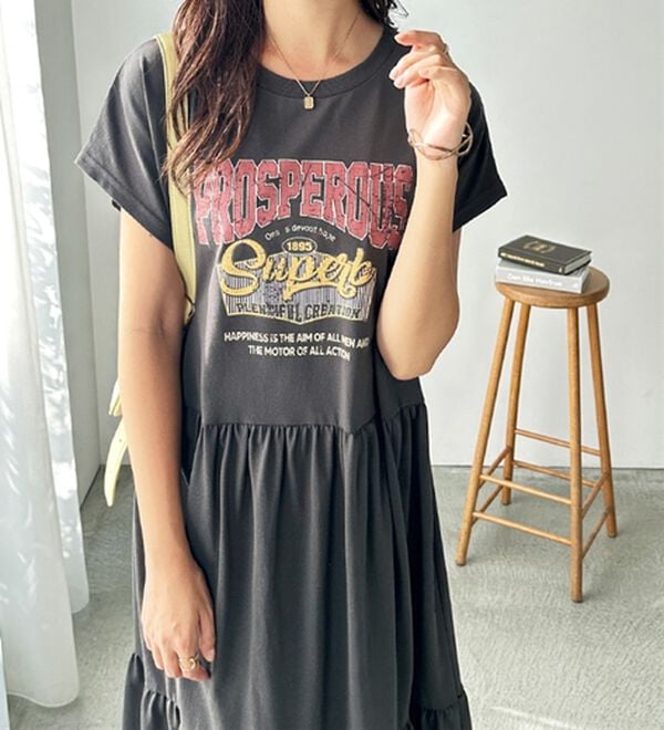 GeeRA（ジーラ）の「ピグメント風ティアードプリントＴシャツワンピース（カットソーワンピース）」｜詳細画像