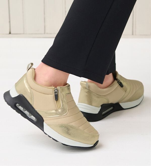 BELLUNA（ベルーナ）の「４Ｅボンディング風エアソールスニーカー（スニーカー）」｜詳細画像