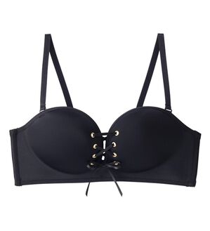 YU'NOW（ユナウ）の「＜ノンワイヤー＞＜２ＷＡＹストラップ＞谷間メイクのレースアップチューブブラ（ブラジャー）」｜ブラック