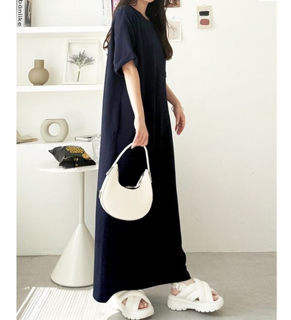 GeeRA（ジーラ）の「【ひんやり/着痩せ】ハーフジップ大人Ｔシャツワンピース（カットソーワンピース）」｜詳細画像