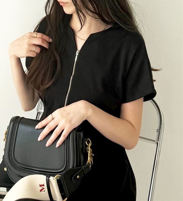 GeeRA（ジーラ）の「前後2WAYハーフジップフレンチ袖ワンピース（カットソーワンピース）」｜詳細画像