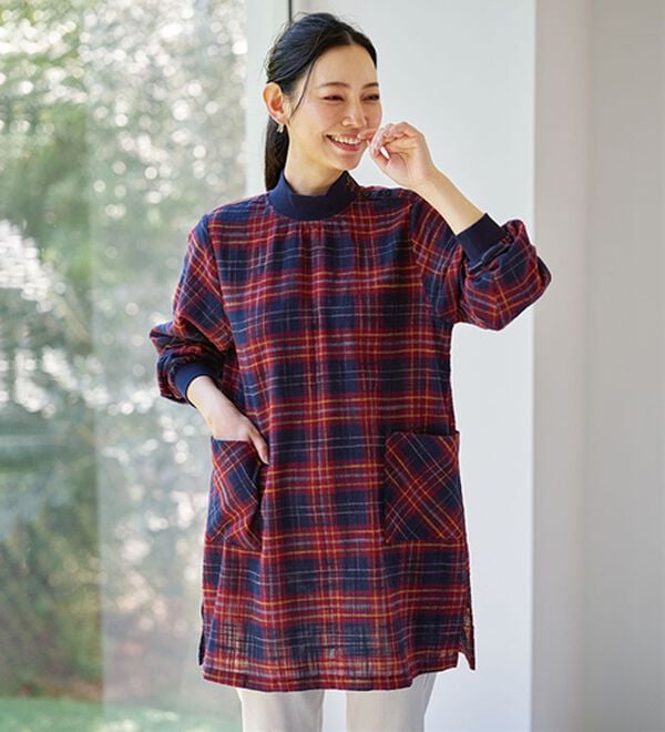 BELLUNA（ベルーナ）の「【２枚組】綿スラブ素材かっぽうチュニック（チュニック）」｜詳細画像