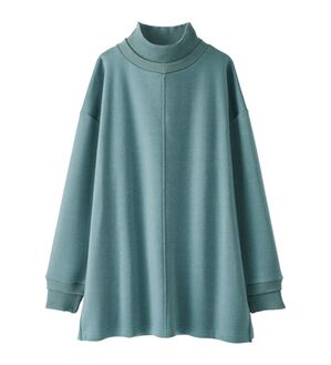 BELLUNA（ベルーナ）の「リブ使いがかわいい裏起毛トレーナー（チュニック）」｜サックス