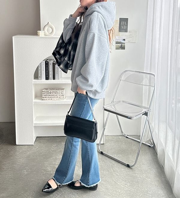 GeeRA（ジーラ）の「ハート刺繍裏起毛スウェットパーカー（パーカー）」｜詳細画像