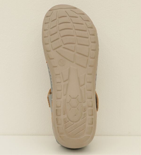 BELLUNA（ベルーナ）の「やわらかレザー調グルカ風シューズ（サンダル・ミュール）」｜詳細画像