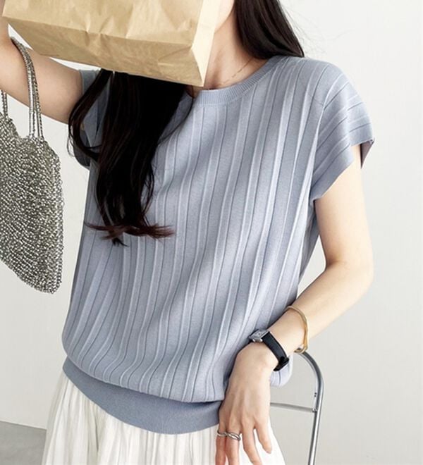 GeeRA（ジーラ）の「プリーツ編フレンチスリーブリブトップス（ニット・セーター）」｜詳細画像