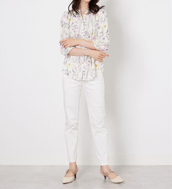 BELLUNA（ベルーナ）の「【接触冷感】レーヨン素材ギャザー使いプリントブラウス（ブラウス）」｜詳細画像