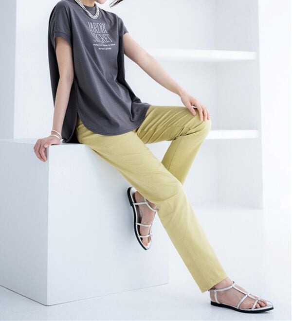 BELLUNA（ベルーナ）の「サラリ速乾！綿サテンストレッチカラーパンツ（フルレングスパンツ）」｜詳細画像