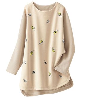 BELLUNA（ベルーナ）の「花柄刺しゅうスエード調チュニック（チュニック）」｜アイボリー