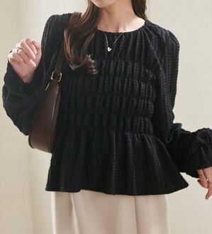 RANAN（ラナン）の「シャーリングカットブラウス（カットソー）」｜ブラック