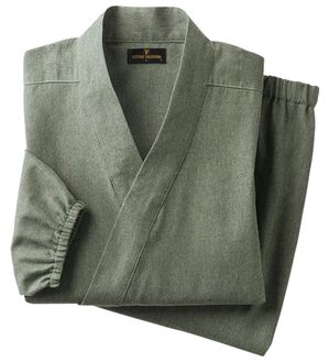「デニム調のカジュアル作務衣（メンズ和装・浴衣・和装グッズ）」｜カーキ