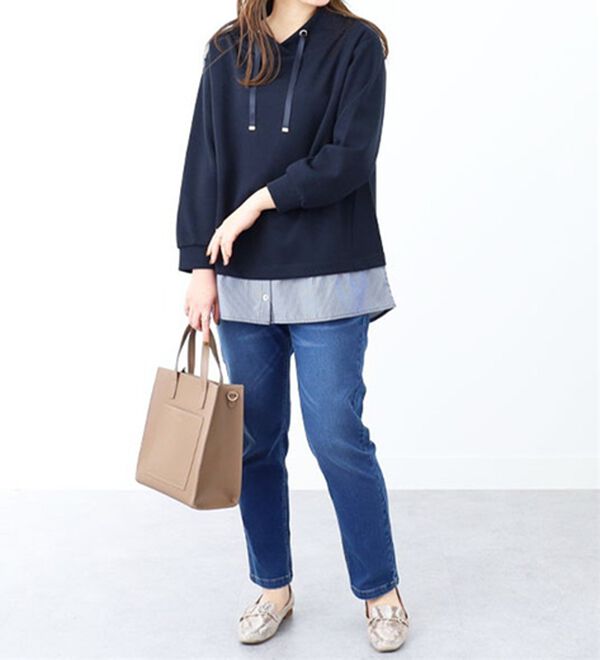 BELLUNA（ベルーナ）の「ワイドネックデザインシャツ切替チュニック（チュニック）」｜詳細画像