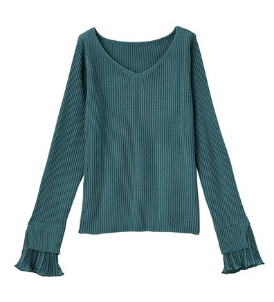 GeeRA（ジーラ）の「プリーツ付Ｖネックリブニットトップス（ニット・セーター）」