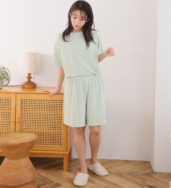 A HAPPY MARILYN（アハッピーマリリン）の「【Ｌ～８Ｌ】タイプが選べる！さらっとろルームウェアセット（パジャマ・ルームウェア）」｜詳細画像