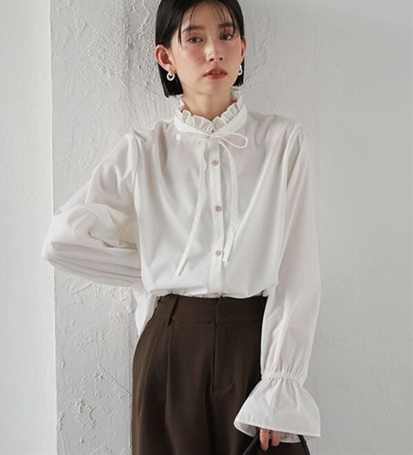 RANAN（ラナン）の「プチフリルリボン付きブラウス（ブラウス）」｜詳細画像