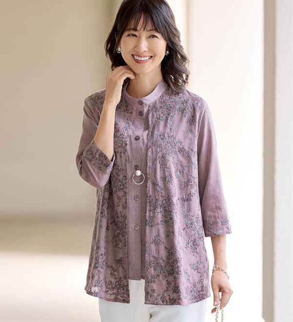 BELLUNA（ベルーナ）の「＜配色刺しゅうが目を惹く！＞小花配色刺しゅうブラウス（ブラウス）」｜詳細画像