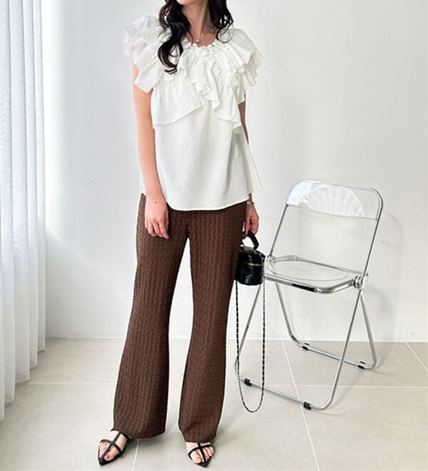 GeeRA（ジーラ）の「レース見えセミフレアイージーパンツ（フルレングスパンツ）」｜詳細画像