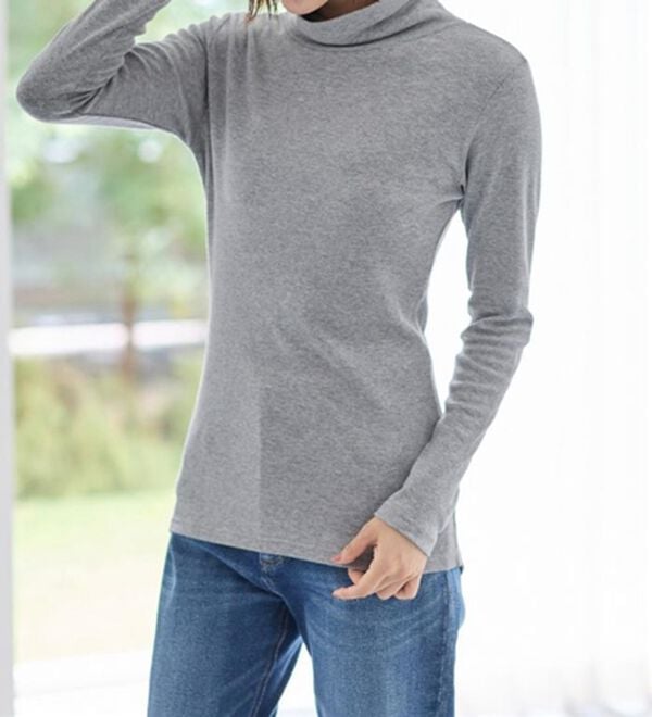 LAVIENNE（ラヴィエンヌ）の「【医師オススメ】綿１００％吸湿発熱あったかインナー　タートルネックインナー長袖（肌着・インナーウェア）」｜詳細画像