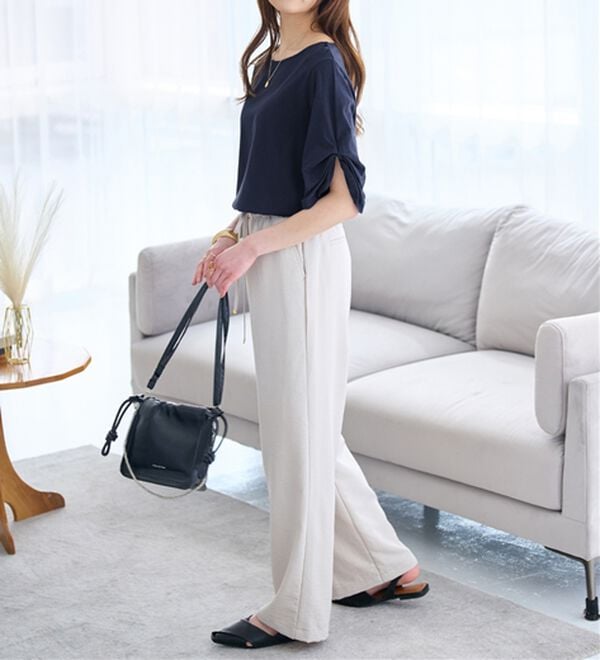 Viola e Viola（ヴィオラ エ ヴィオラ）の「綿１００％袖タックＴシャツ（Tシャツ）」｜詳細画像