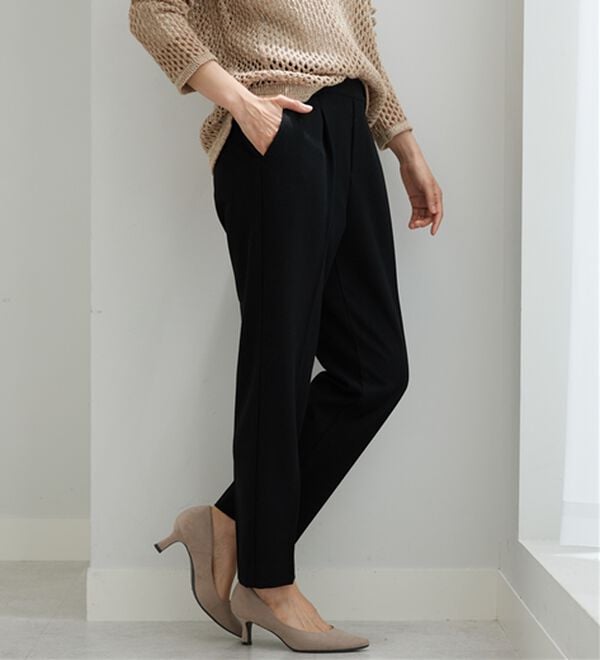 BELLUNA（ベルーナ）の「サマ見え(スーパーウォーム)ウール調素材美脚テーパードパンツ（テーパードパンツ）」｜詳細画像