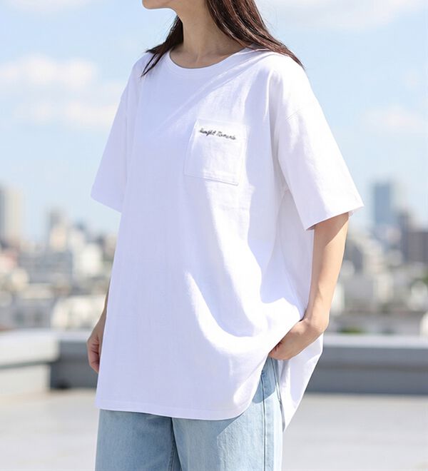 A HAPPY MARILYN（アハッピーマリリン）の「【Ｍ～８Ｌ】綿１００％！楽ちん裾ラウンドさらっと涼やかチュニック丈Ｔシャツ（Tシャツ）」｜詳細画像