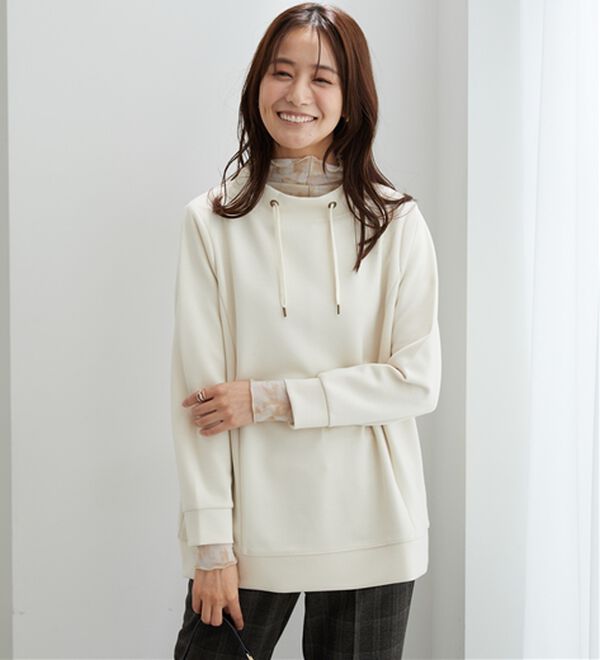 BELLUNA（ベルーナ）の「【新色追加】ワイドネックサイド切替プルオーバー（カットソー）」｜アイボリー