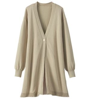 BELLUNA（ベルーナ）の「スタイルアップ！バックプリーツカーディガン（ニットカーディガン）」｜グレージュ