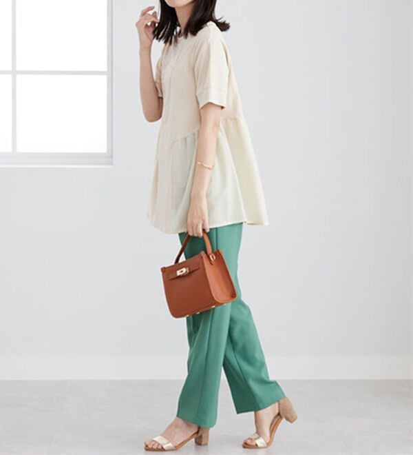 BELLUNA（ベルーナ）の「ギャザー切替デザイン細見えチュニック（チュニック）」｜詳細画像