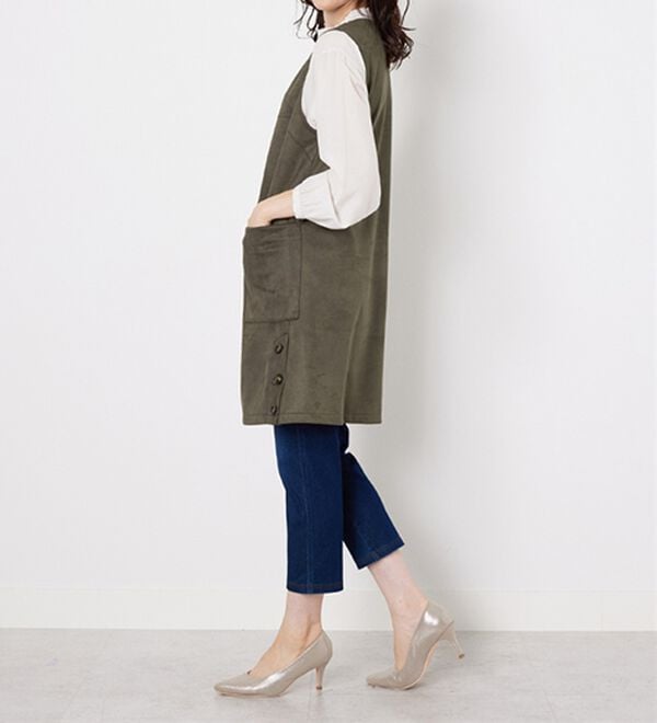 BELLUNA（ベルーナ）の「スエード調サイドボタンジャンパードレス（ジャンパースカート）」｜詳細画像