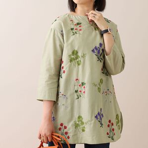 BELLUNA（ベルーナ）の「刺しゅうデザインチュニック（チュニック）」｜詳細画像
