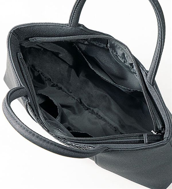 BELLUNA（ベルーナ）の「＜ＹＵＭＩ　ＫＡＴＳＵＲＡプロデュース＞フォーマルバッグ（その他バッグ）」｜詳細画像