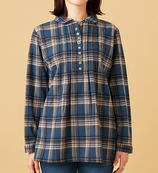 BELLUNA（ベルーナ）の「【ふわふわ裏ファー】パチパチしにくい裏ファーオーバーブラウス（ブラウス）」｜詳細画像