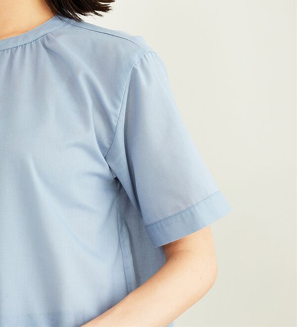 BELLUNA（ベルーナ）の「ギャザー使いバンドカラーブラウス（ブラウス）」｜詳細画像