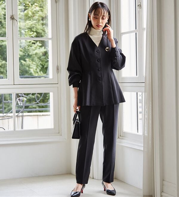 RANAN（ラナン）の「【２点セット】Ｖネックペプラムセットアップ（パンツスーツ）」｜詳細画像