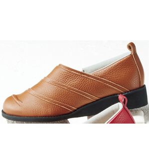 BELLUNA（ベルーナ）の「柔らか～！イタリアンレザー快適スリッポン（スリッポン）」｜キャメル