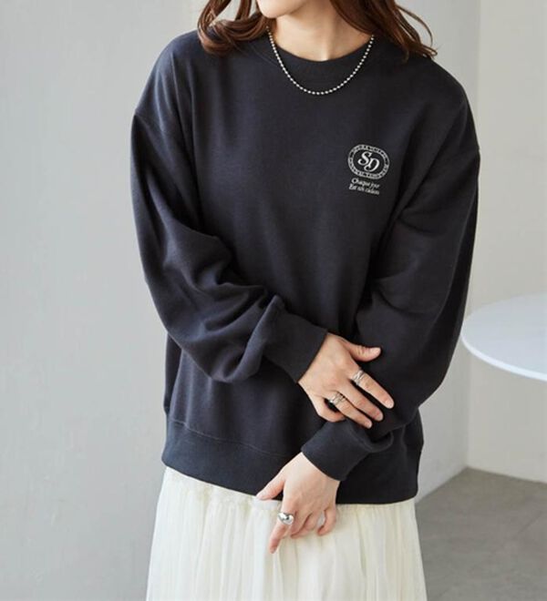 RANAN（ラナン）の「バックロゴ刺しゅうスウェット（トレーナー・スウェット）」｜詳細画像