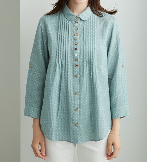 BELLUNA（ベルーナ）の「【綿100％素材】ダブルガーゼ素材丸衿多ボタンブラウス（ブラウス）」｜詳細画像