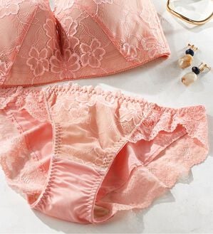 YU'NOW（ユナウ）の「スタイルアップレーシーブラのショーツ（ショーツ）」｜詳細画像