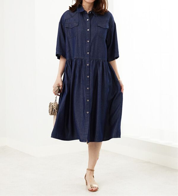 BELLUNA（ベルーナ）の「【Ｌａｇｒｉｌｕａ】ギャザー使いデニムシャツワンピース（シャツワンピース）」｜詳細画像