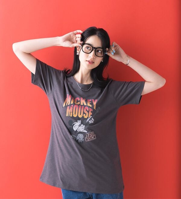 BELLUNA（ベルーナ）の「＜Ｄｉｓｎｅｙ＞キャラクタープリントヴィンテージ風Ｔシャツ（チュニック）」｜詳細画像