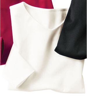 VINNO（ヴィノ）の「＜日本製＞美の艶コットン１００％プルオーバー（９分袖）（カットソー）」｜白