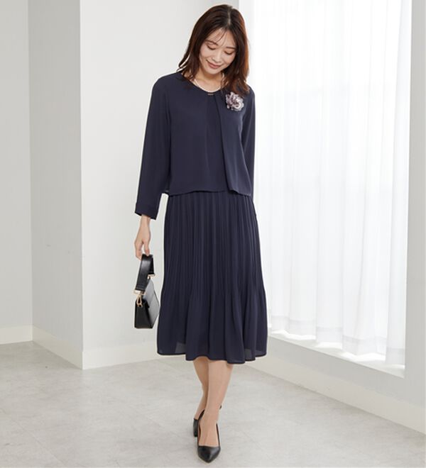 BELLUNA（ベルーナ）の「＜セレモニースタイル＞プリーツデザインワンピ―ス（フォーマルワンピース）」｜詳細画像