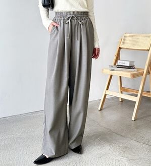 GeeRA（ジーラ）の「【体型カバー】上品なのにラクちんワイドパンツ（フルレングスパンツ）」｜ライトグレー