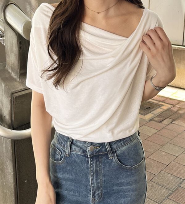 GeeRA（ジーラ）の「スラブシアーオフショルトップス（カットソー）」｜詳細画像