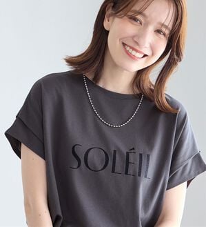 Viola e Viola（ヴィオラ エ ヴィオラ）の「脱普通！すっきり見え大人の上品Ｔシャツ（Tシャツ）」｜詳細画像