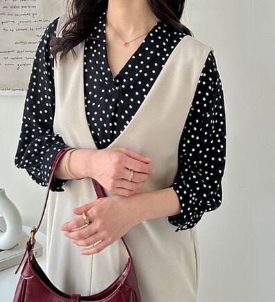 GeeRA（ジーラ）の「シルエットきれい！上品7分袖デザインブラウス（ブラウス）」